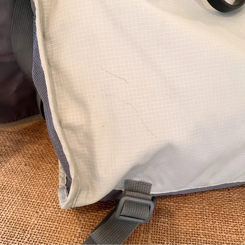 Lands’ End Kids Large Messenger Bag Purple Gray